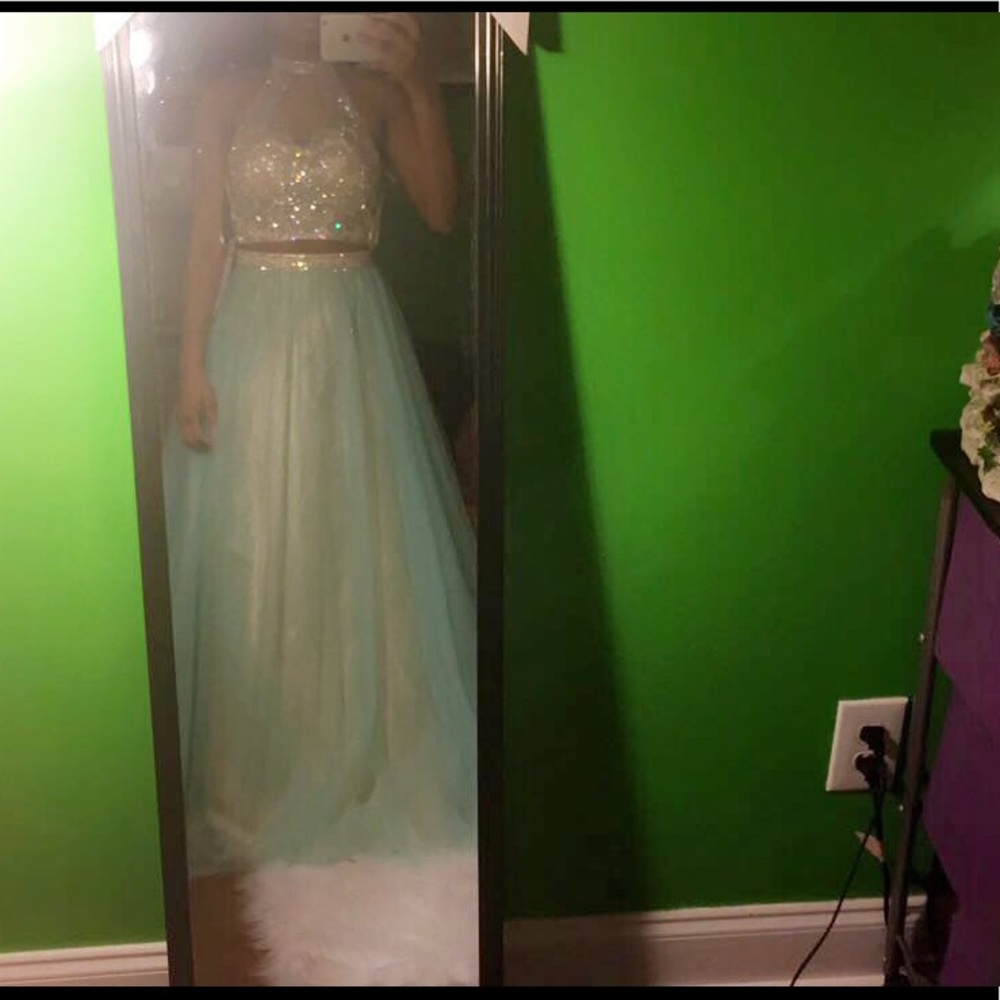 Prom dress